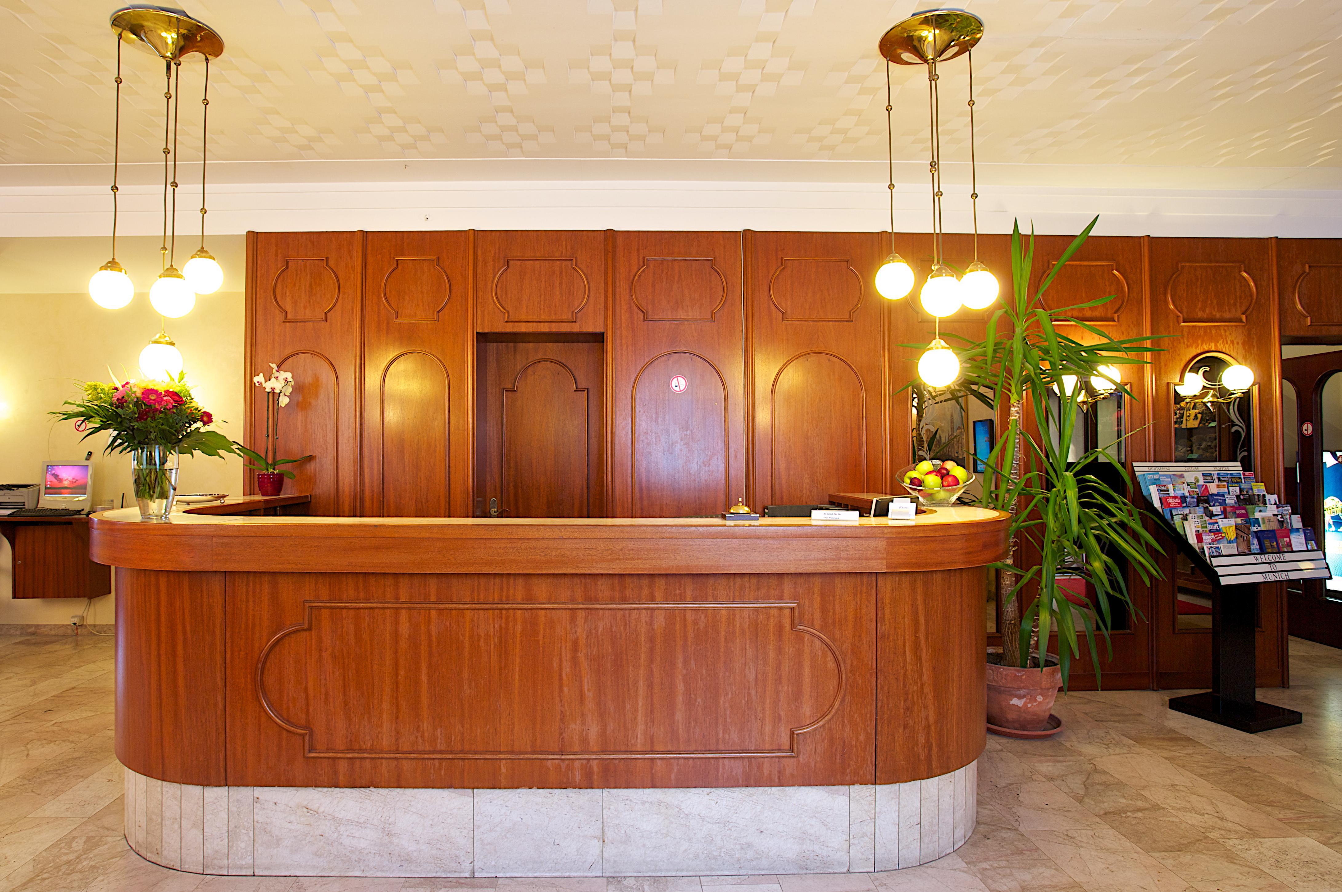 Hotel Carmen Monachium Zewnętrze zdjęcie